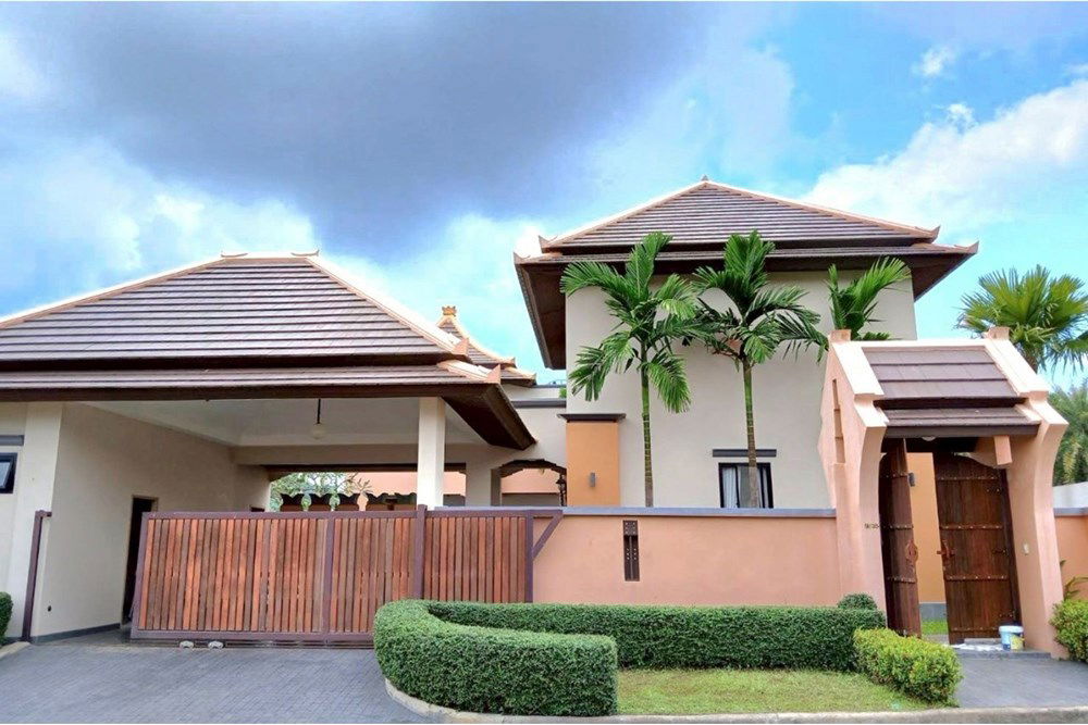 รูป [920311028-275] Ultimate Thai Elegance, Central Pattaya Living - รูปที่ 1/23