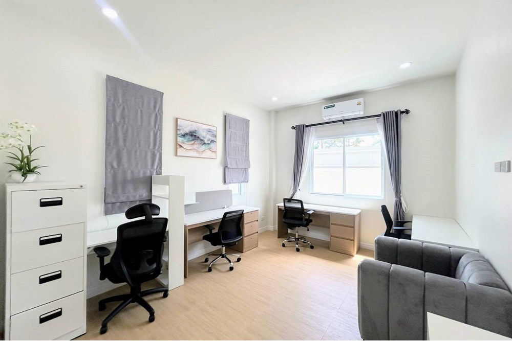 รูป [920471004-1024] บ้านพลูวิลล่าหรู 3 ห้องนอน ใกล้ทะเลสาบมาบประชัน ให้เช่า - รูปที่ 8/20