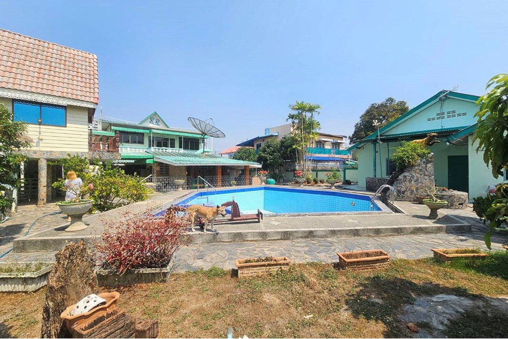 รูป [920471017-326] ขายบ้านเดี่ยวหลังใหญ่พร้อมที่ดินติดอ่าง - รูปที่ 32/34