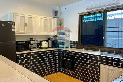 picture [920121063-130] Beautiful 4 Bedroom, 4 Bathroom Private Pool Villa - 13/30