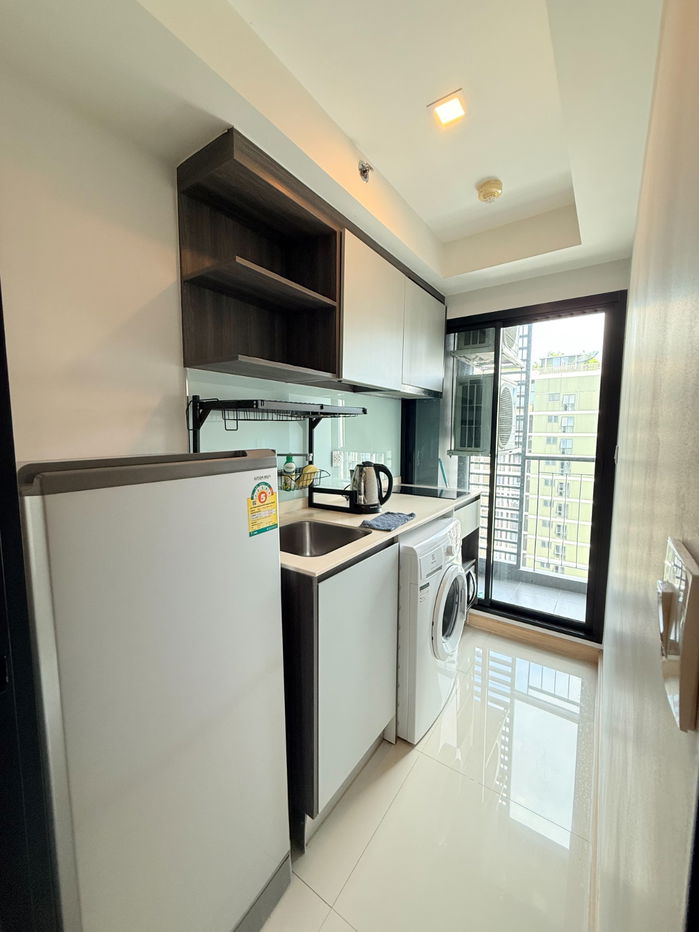 รูป ให้เช่าคอนโด ไนท์บริดจ์ สกายซิตี้ สะพานใหม่ ติดBTSสายหยุด พร้อมเฟอร์นิเจอร์ และเครื่องใช้ไฟฟ้า ขนาด 28 ตร.ม. 11,000/เดือน - รูปที่ 7/9