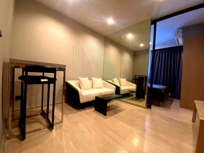 ขายคอนโด : 🔺 ขายคอนโด เอ็ม ทองหล่อ เท็น อาคาร 1 ชั้น 19 1 ห้องนอน ขนาด 29 ตรม ใกล้ Tops ทองหล่อ