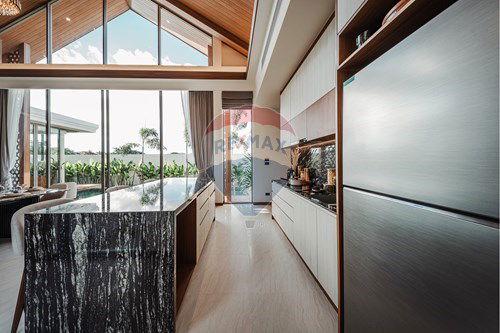 รูป [920081021-116] The Ozone Campus Villa, UWC Thailand,Bluetree,Laguna - รูปที่ 12/52