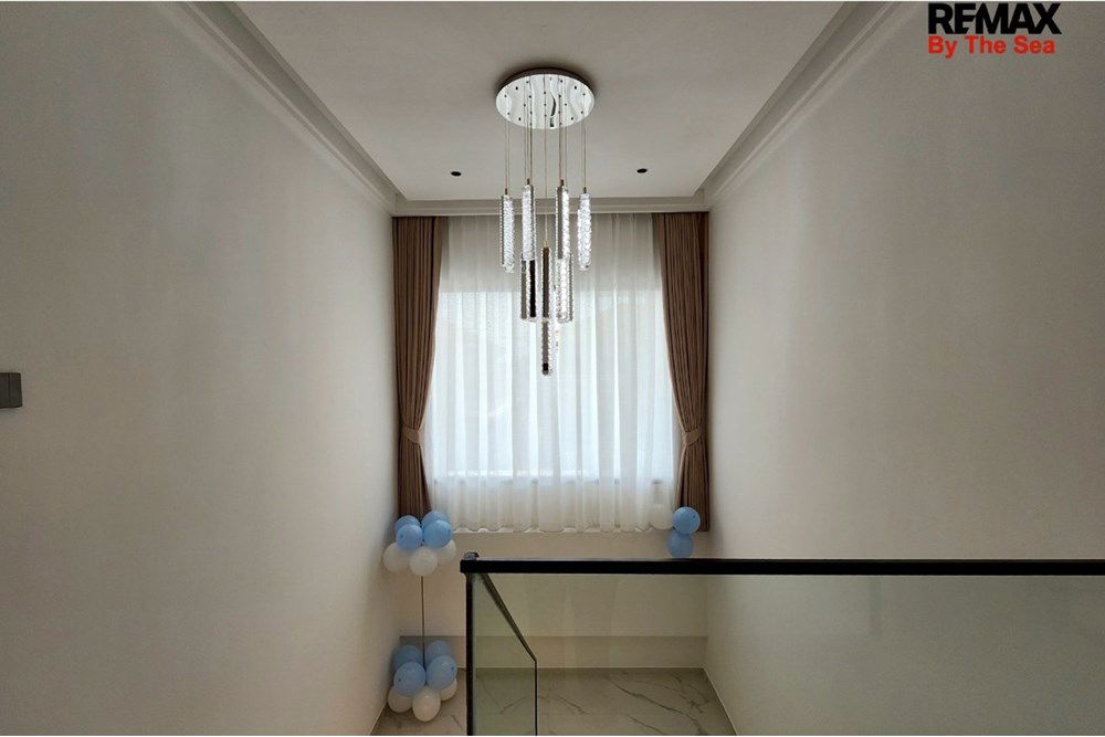 รูป [920611001-368] "วิลล่าหรูใจกลางพัทยา พร้อมสระส่วนตัว" - รูปที่ 52/55