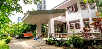 เช่าบ้านเดี่ยว อาคารรัจนาการ : 🔼🔽 AccomA 📩 Private Swimming Pool,Huge Terrace 3 BR House in Thung Maha Mek (4002603)
