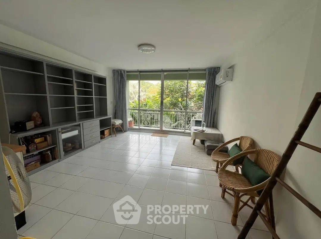 picture 1-BR Condo at Raintree Villa Sukhumvit 53 near BTS Thong Lor (ID 2052003) - 2/10