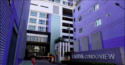 Condos for sale : Condo for sale, Ladda View, cheap price, great location, city center, Sriracha community area