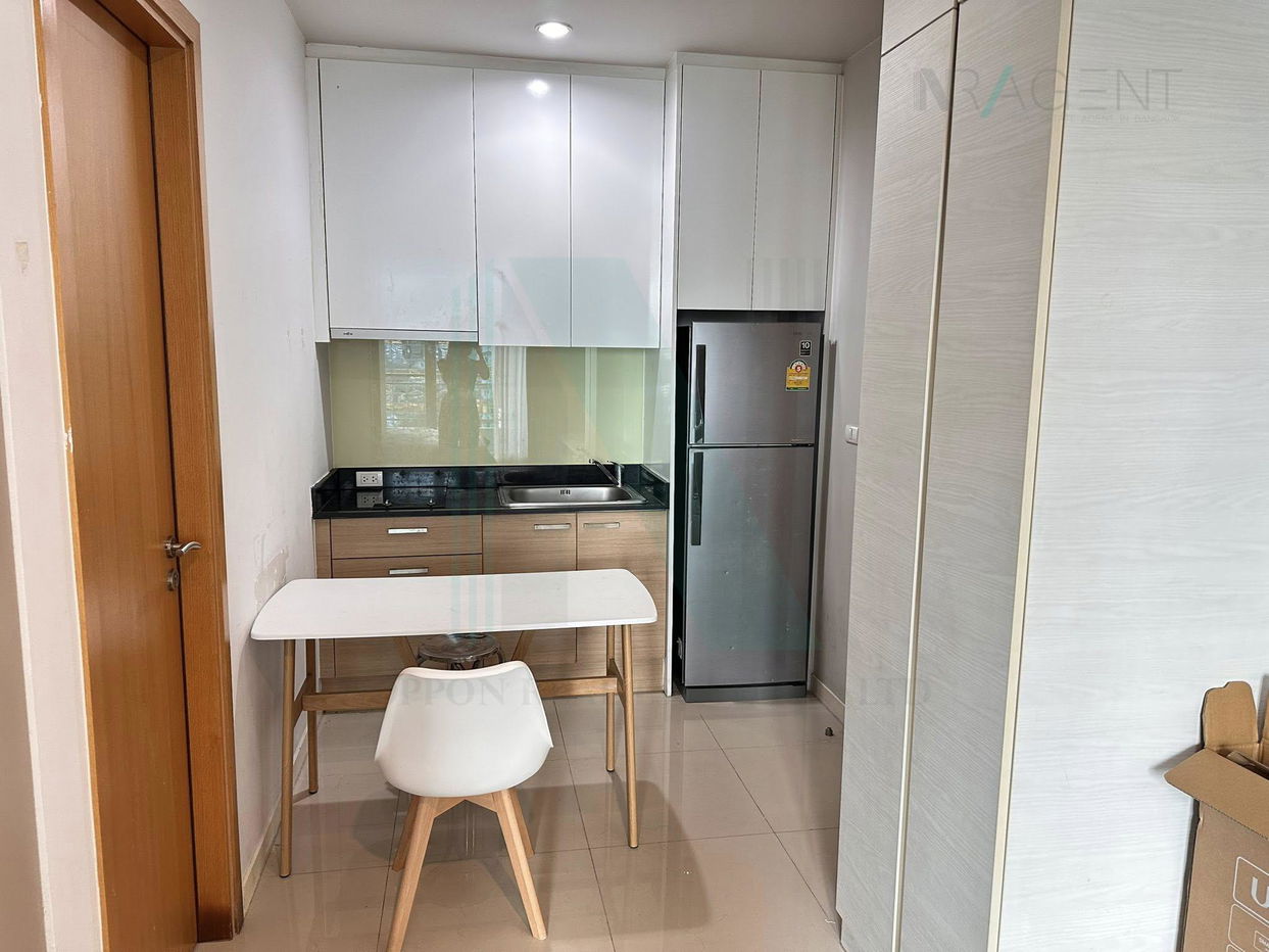 picture 🔺 For Rent Condo CIRCLE CONDOMINIUM Building A, Floor 18,1 bed room, Room size 33 sqm - 6/8