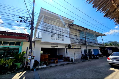 ทาวน์โฮม สุราษฎร์ธานี : [920621004-64] ทาวน์เฮ้าส์ใจกลางเมือง วิวทะเลเมฆสุดตระการ