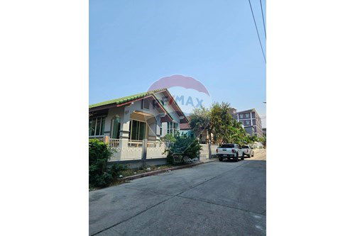 รูป [920611001-351] บ้านเดี่ยว ใกล้ตลาดฯ เทพประสิทธิ์ พัทยา - รูปที่ 1/10