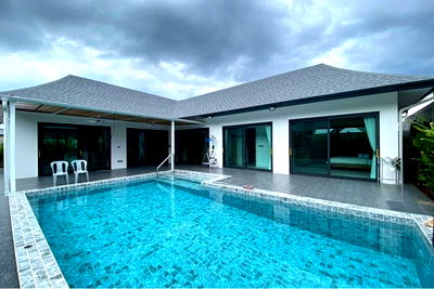 บ้านเดี่ยว อ่าวนาง : [920281015-28] Pool villas in Ao nang