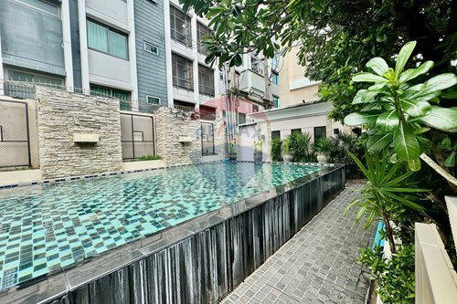 รูป [920071080-84] ทาวน์เฮาส์ใจกลางทองหล่อ 25  โอกาสรีโนเวทตามสไตล์คุณ - รูปที่ 20/20