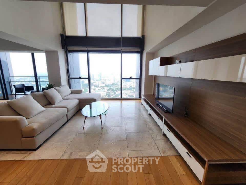 picture 4-BR Condo at The Met Sathorn near BTS Chong Nonsi (ID 2428716) - 2/9