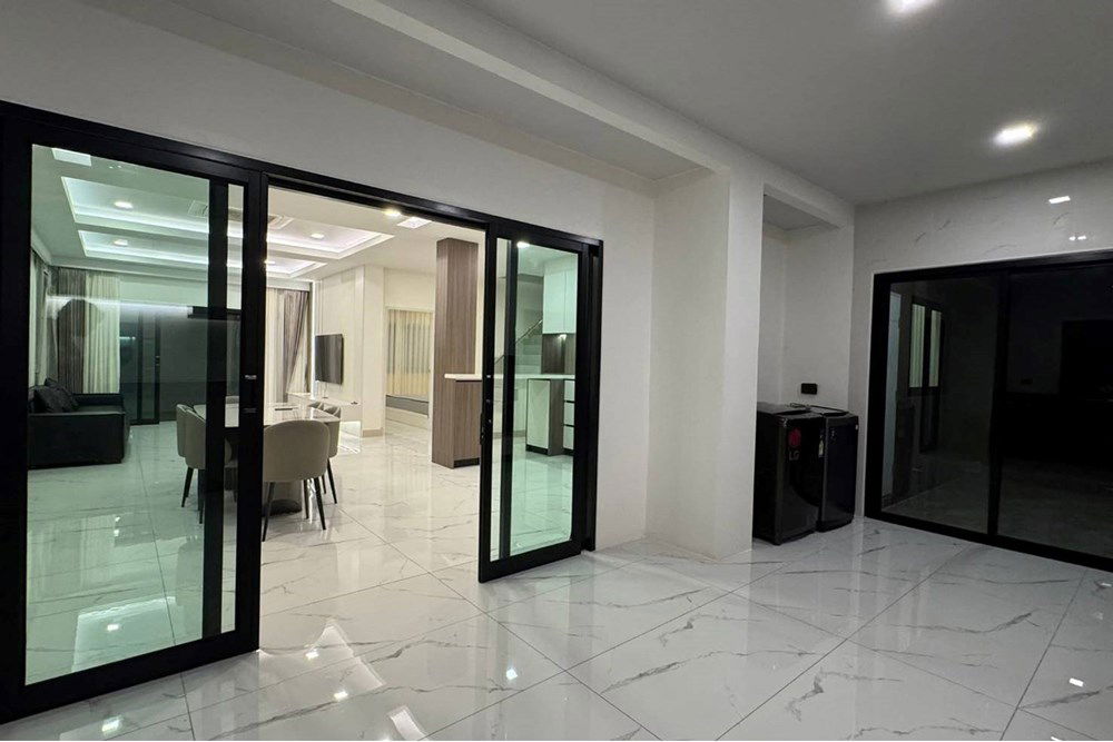 รูป [920471004-999] พูลวิลล่าสุดหรูให้เช่าในหมู่บ้านโชคชัย 9 - รูปที่ 8/15