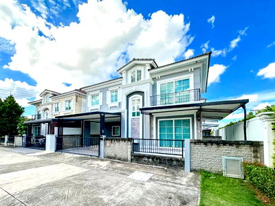 บ้านเดี่ยว กรุงเทพมหานคร : ขายบ้านเดี่ยวหลังมุม โครงการโกลเด้น นีโอ สาทร ขนาด 41.3 ตารางวา 4 ห้องนอน 4 ห้องน้ำ เฟอร์ครบพร้อมอยู่