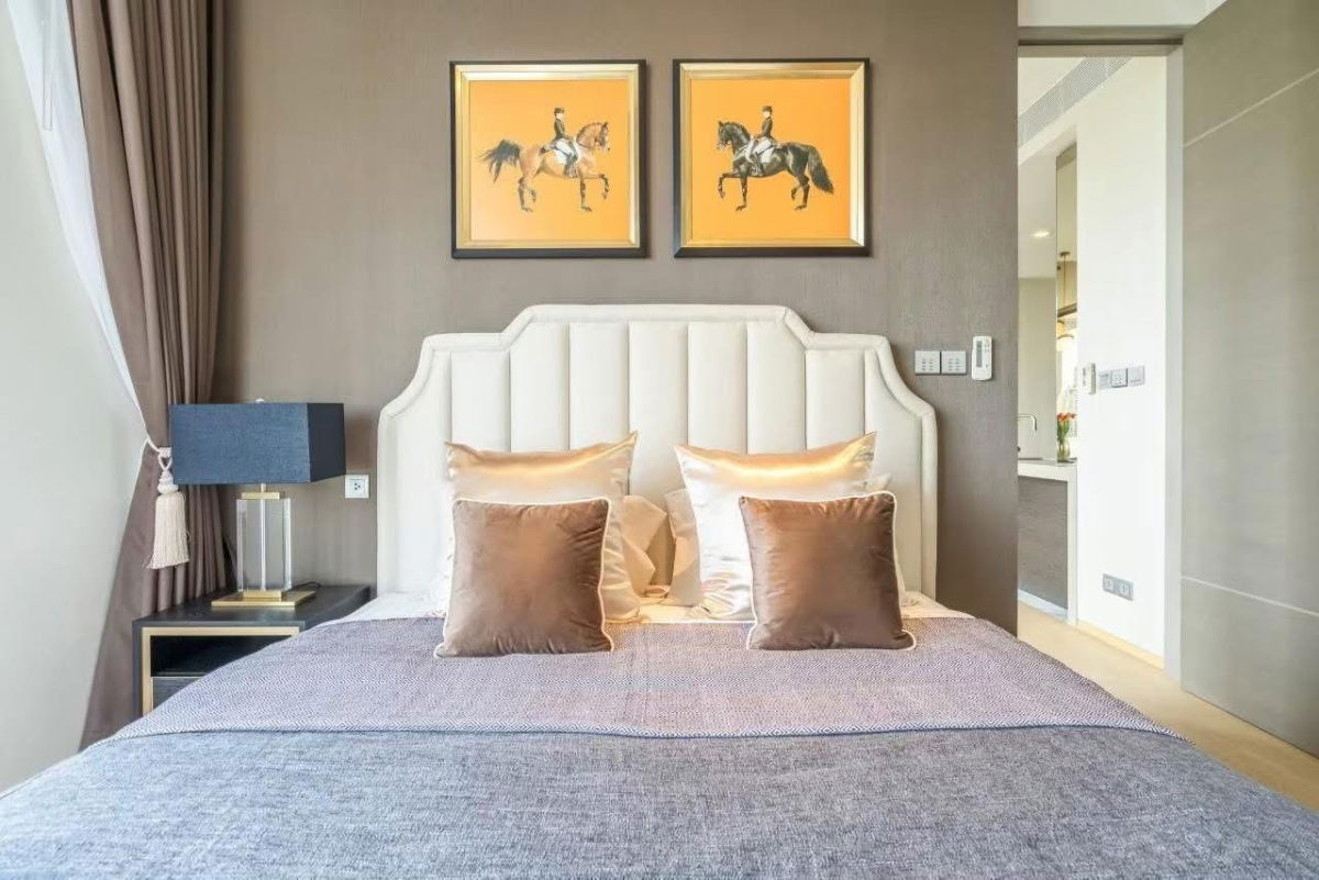 picture ST369 Ultra Luxury Condo with Full Lumpini Park View – Saladaeng One - 3/20