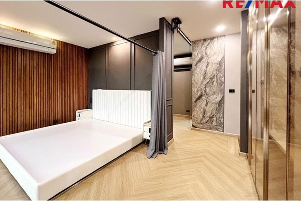 รูป [920091001-1046] ขาย โฮมออฟฟิศหรู 4 ชั้น THE FRONT ลาดพร้าว-รัชดา - รูปที่ 53/80