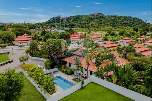 รูป [920011003-90] วิลล่าหรู 5 ห้องนอน ใกล้เมืองหัวหิน - รูปที่ 4/28