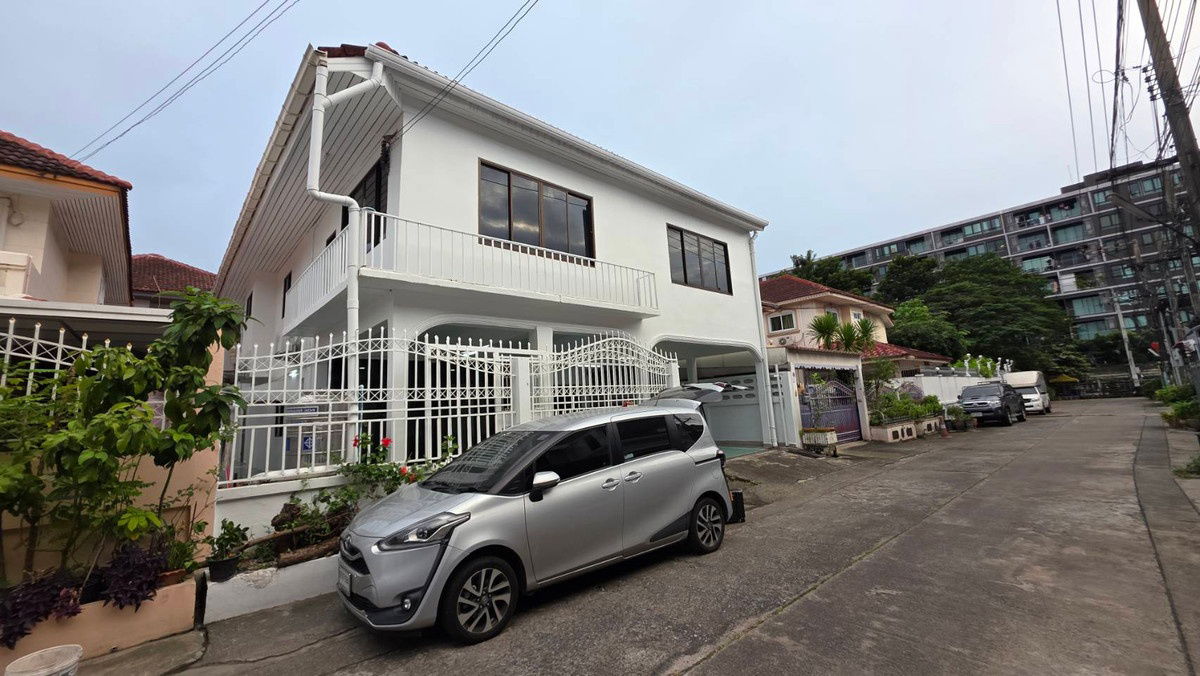 รูป WS5612 [เช่า] บ้านเดี่ยว 2 ชั้น ย่านลาดพร้าว 💰 ค่าเช่า 38,000 บาท/เดือน 🚆 สถานีลาดพร้าว 71 - รูปที่ 1/33