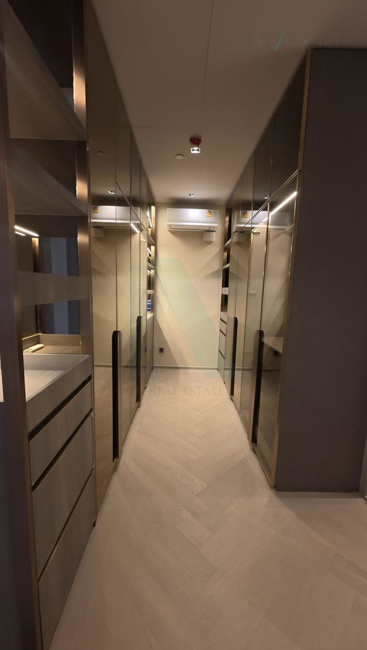 picture ð For Sell Condo THE RESERVE SATHORN Building 1, Floor 23,4 bed room, Room size 182 sqm - 1/8