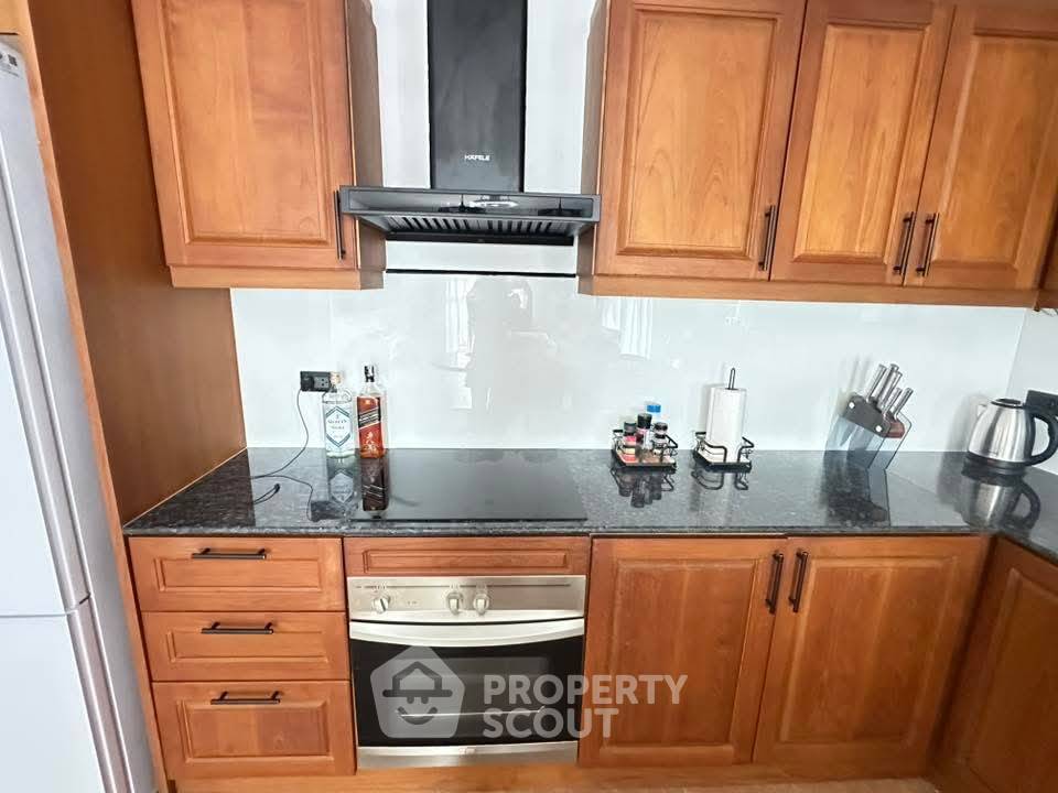 รูป คอนโด 1-ห้องนอน ที่ นอร์ดิก เทอเรช พระตำหนัก ใกล้ ถนนพระตำหนัก พัทยา (ID 2430405) - รูปที่ 4/9