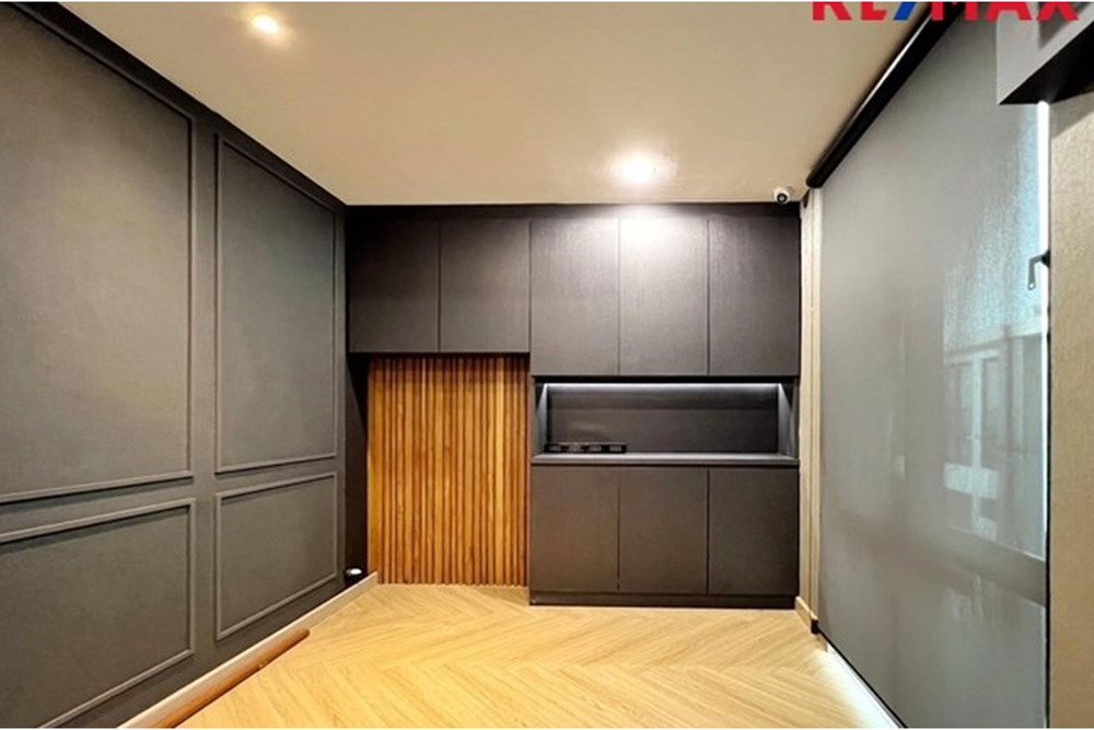 รูป [920091001-1046] ขาย โฮมออฟฟิศหรู 4 ชั้น THE FRONT ลาดพร้าว-รัชดา - รูปที่ 62/80