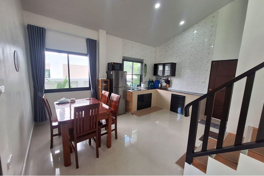 รูป [920621004-91] บ้าน 2 ชั้น พร้อมสระว่ายน้ำเหนือดิน - 7.8 ล้านบาท - รูปที่ 9/25