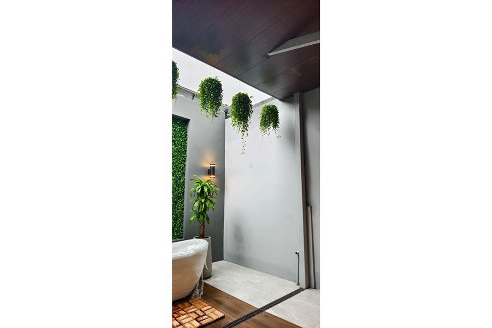 picture [920121030-228] Newly Renovated House for sale 250 m. From The Ring Road, Koh Samui - 8/28