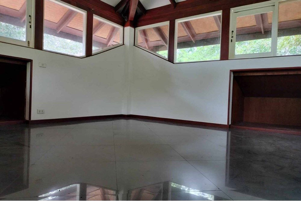 รูป [920121052-58] House at Angthong hillside For sale as it is - รูปที่ 10/20