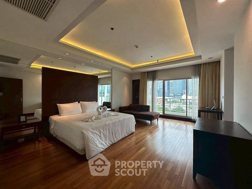 รูป คอนโด 3-ห้องนอน ที่ รอยัล เรสซิเดนท์ พาร์ค ใกล้ BTS เพลินจิต (ID 2427719) - รูปที่ 4/13