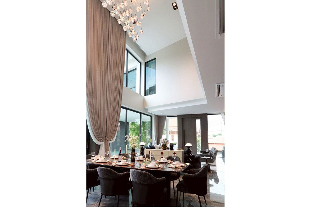 รูป [920611001-394] วิลล่าหรู 7 ห้องนอนในจอมเทียน, ชลบุรี - รูปที่ 9/28