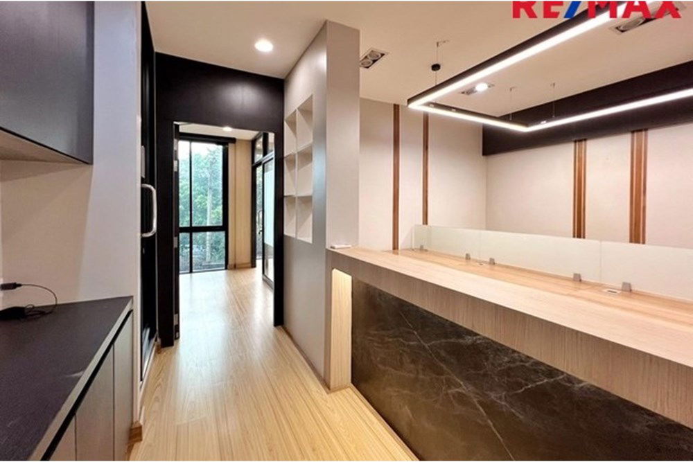 รูป [920091001-1046] ขาย โฮมออฟฟิศหรู 4 ชั้น THE FRONT ลาดพร้าว-รัชดา - รูปที่ 36/80