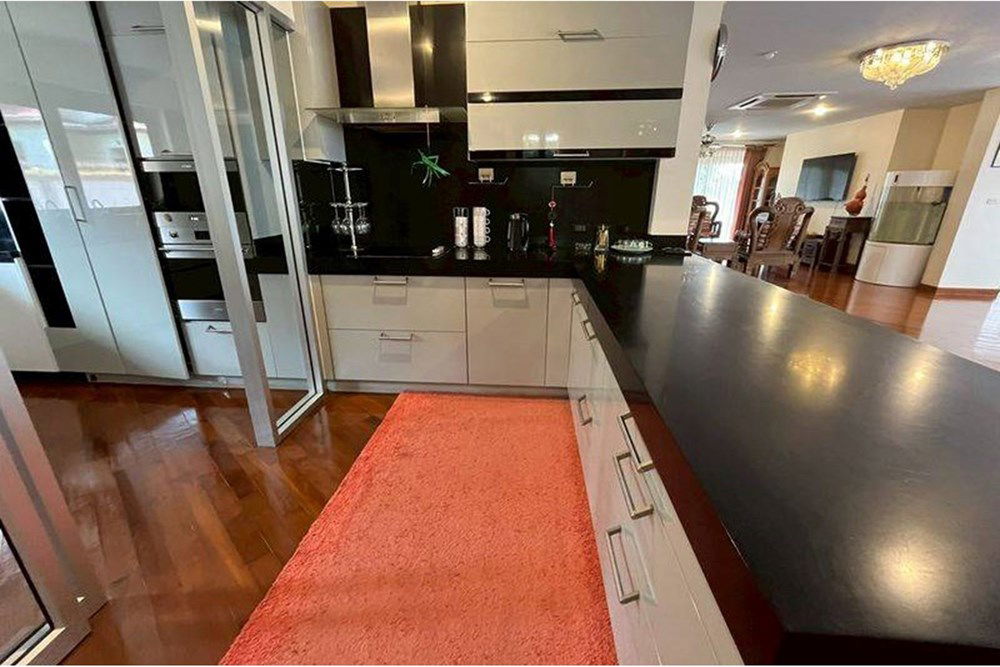 รูป [920471004-827] บ้านพักตากอากาศหรูหรา 6 ห้องนอนที่ฟีนิกซ์โกลด์กอล์ฟคลับ ห้วยใหญ่ - รูปที่ 13/20