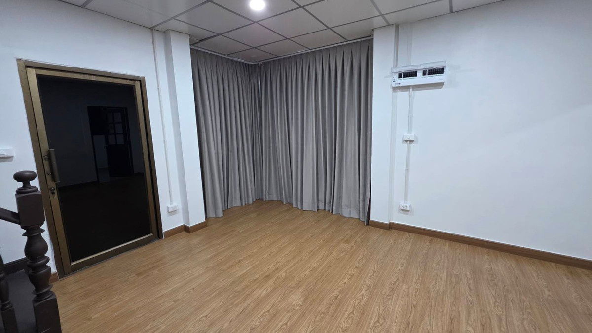 รูป WS5612 [เช่า] บ้านเดี่ยว 2 ชั้น ย่านลาดพร้าว 💰 ค่าเช่า 38,000 บาท/เดือน 🚆 สถานีลาดพร้าว 71 - รูปที่ 15/33