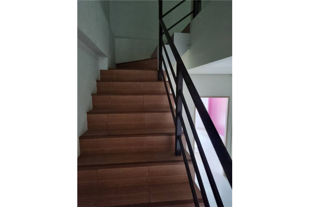 รูป [92001012-108] ขายอาคารพาณิชย์ เนื้อที่ 20.8ตรว. ต.บ้านสวน ชลบุรี - รูปที่ 16/28