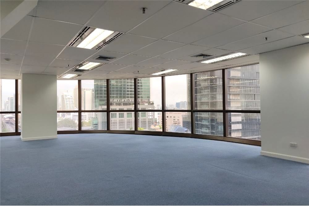 picture [920271003-568] Office Space near BTS Surasak - 8/28