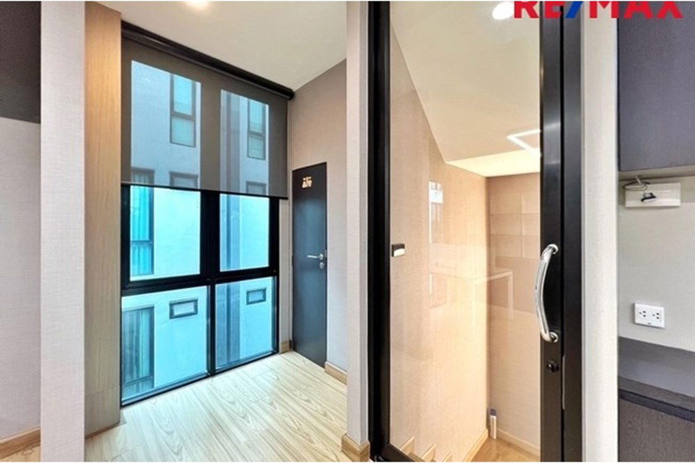 รูป [920091001-1046] ขาย โฮมออฟฟิศหรู 4 ชั้น THE FRONT ลาดพร้าว-รัชดา - รูปที่ 35/80