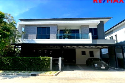 Houses for rent Bang Pu Industrial Estate : [920091070-37] Luxury Family Home for Rent in Thailands Heart