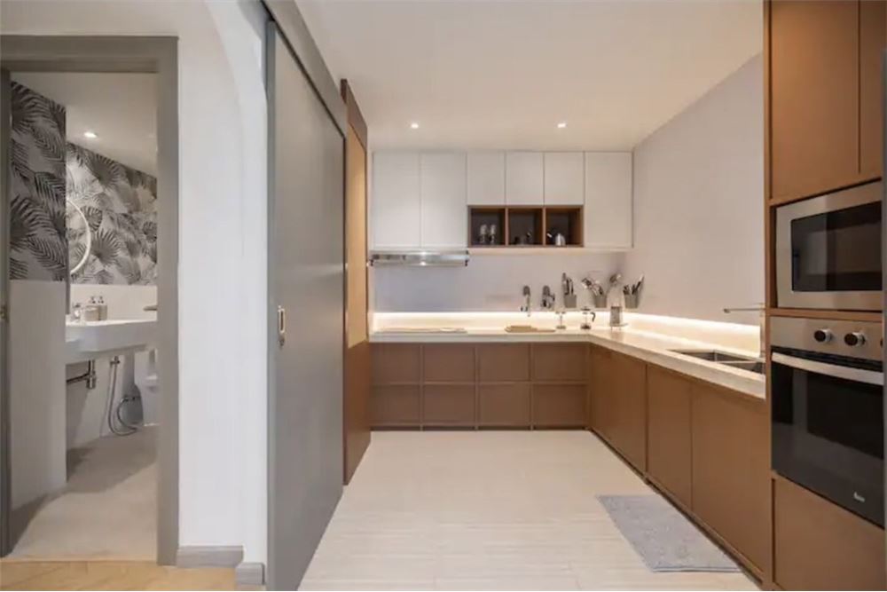 picture [920071001-12934] Newly Renovated Townhouse in Ekkamai - 25/33