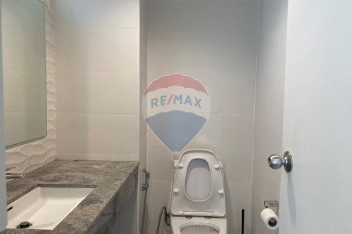 รูป [920071049-1153] ♂️ Phrom Phong Townhouse for Rent: 4+1 Beds, Pool, Gym, 2 Car Park! - รูปที่ 36/40