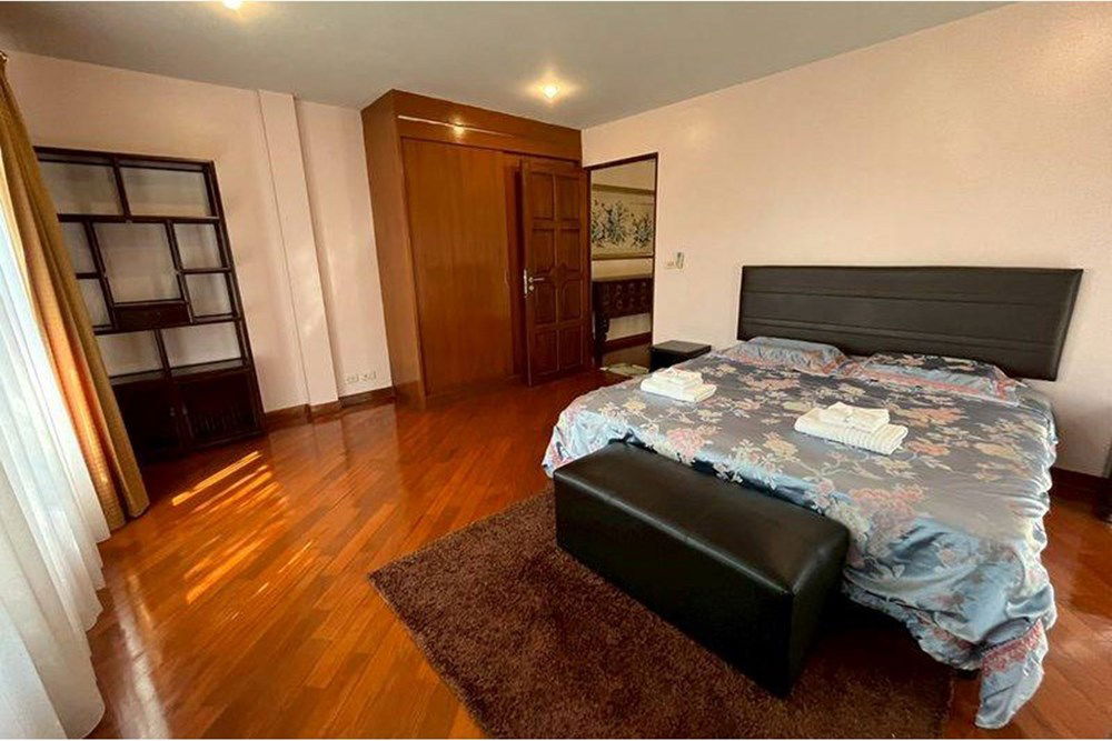 รูป [920471004-827] บ้านพักตากอากาศหรูหรา 6 ห้องนอนที่ฟีนิกซ์โกลด์กอล์ฟคลับ ห้วยใหญ่ - รูปที่ 9/20