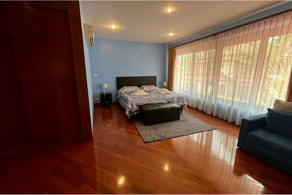 รูป [920471004-827] บ้านพักตากอากาศหรูหรา 6 ห้องนอนที่ฟีนิกซ์โกลด์กอล์ฟคลับ ห้วยใหญ่ - รูปที่ 12/20