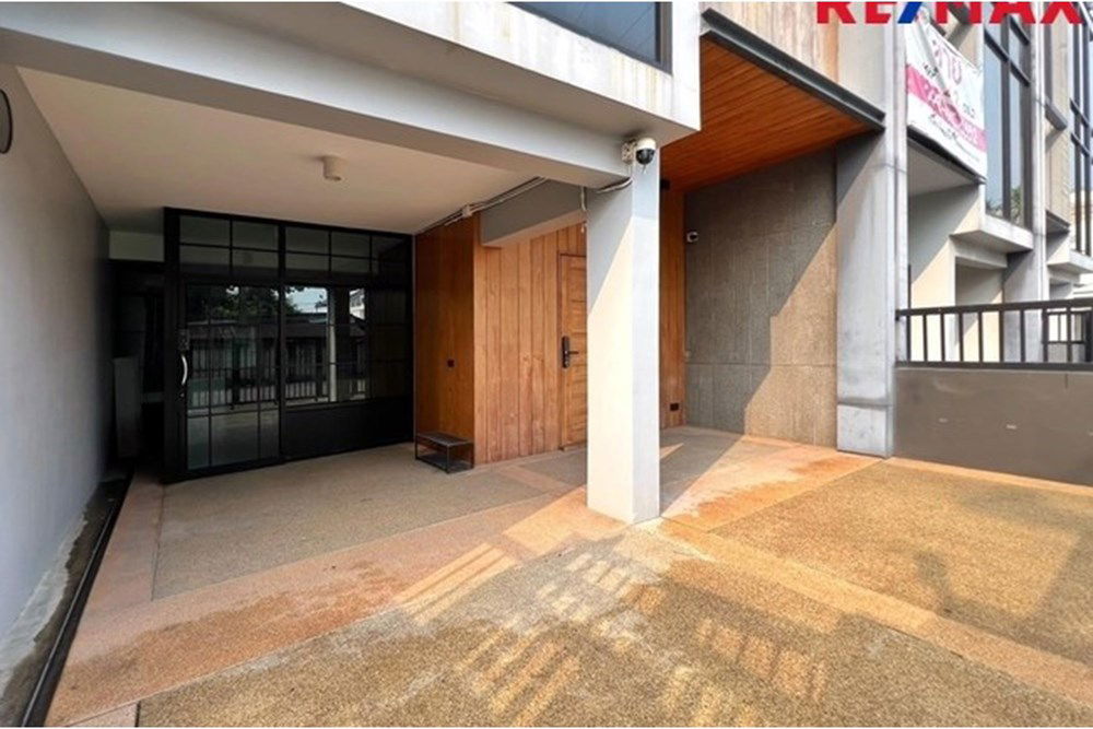 รูป [920091001-1046] ขาย โฮมออฟฟิศหรู 4 ชั้น THE FRONT ลาดพร้าว-รัชดา - รูปที่ 3/80