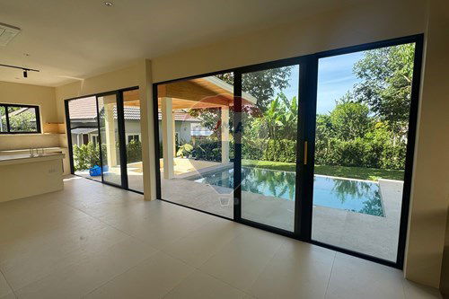 picture [920621004-100] Luxury 2-Story Mountain View Villa with Private Pool - 7/15