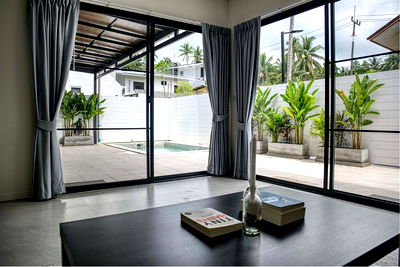 บ้านเดี่ยว เกาะพะงัน สุราษฎร์ธานี : [920621004-8] ขายวิลล่าหรูริมทะเลสาบ เกาะพะงัน, 3 ห้องนอน