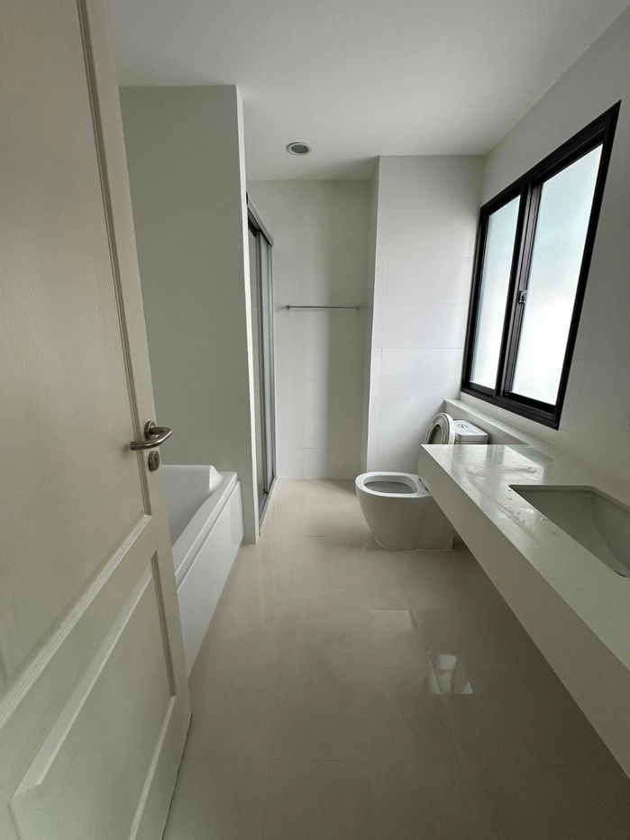 รูป บ้านพร้อมให้ซื้อ ที่ : ลุมพินี สวนหลวง ร.9 - รูปที่ 6/9