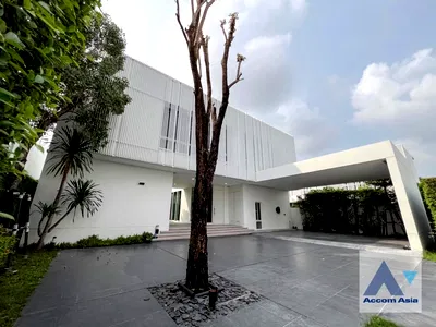 ทาวน์โฮม เซ็นทรัล พลาซ่า บางนา : 🔼🔽 AccomA 📩  4 BR Townhouse @Vive Bangna km.7 (AA45011)