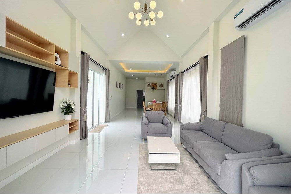 picture [920471004-1024] Modern 3 Bedroom Pool Villa House near Mabprachan Lake for rent - 6/20