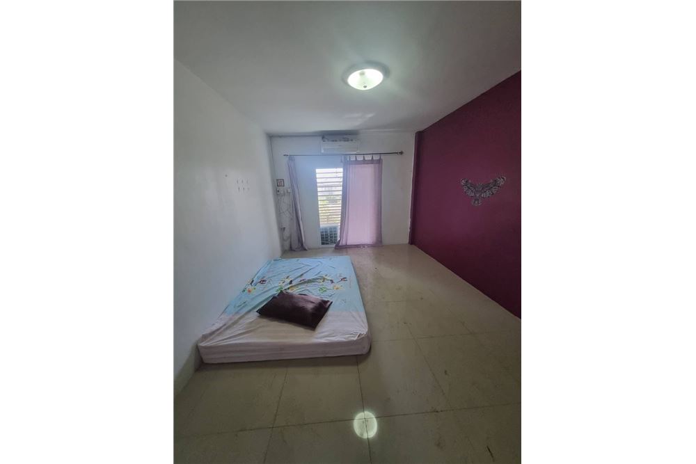 รูป [92001012-108] ขายอาคารพาณิชย์ เนื้อที่ 20.8ตรว. ต.บ้านสวน ชลบุรี - รูปที่ 22/28