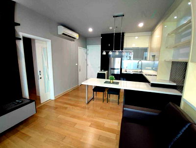 Condos for sale Shrewsbury International School : 🚩 For Sell Condo HIVE SATHORN Building 1, Floor 12,1 bed room, Room size 50 sqm